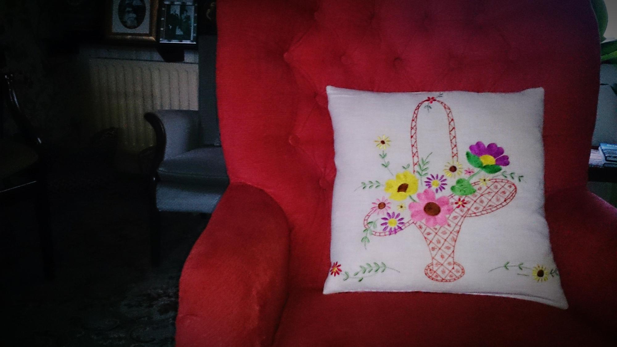 Personalizowany haft na poszewce
